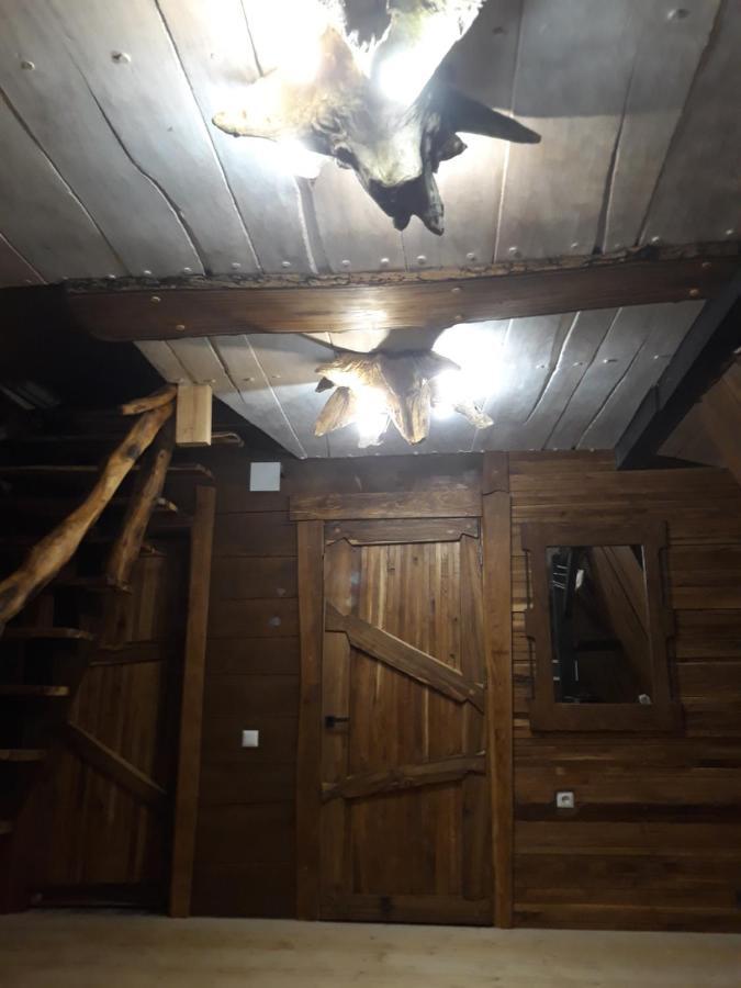 Oak House Appartement Palyanytsya Buitenkant foto